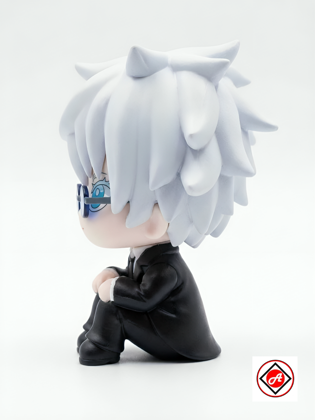 Gojo Satoru Sitting Figure with Glasses (10CM) – Jujutsu Kaisen Collectible Figure (Inspired)
